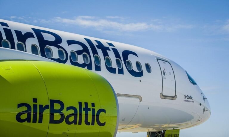 Airbaltic lėktuvas